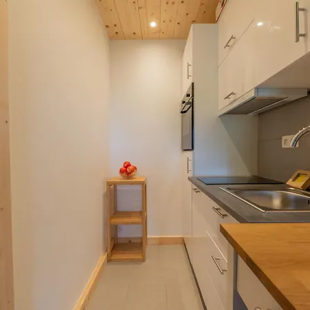 Tapia Mont Blanc View Wparking Near Charamillon Lift 2br Sleeps 4 - Happy Apartman Chamonix