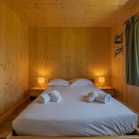 Tapia Mont Blanc View Wparking Near Charamillon Lift 2br Sleeps 4 - Happy